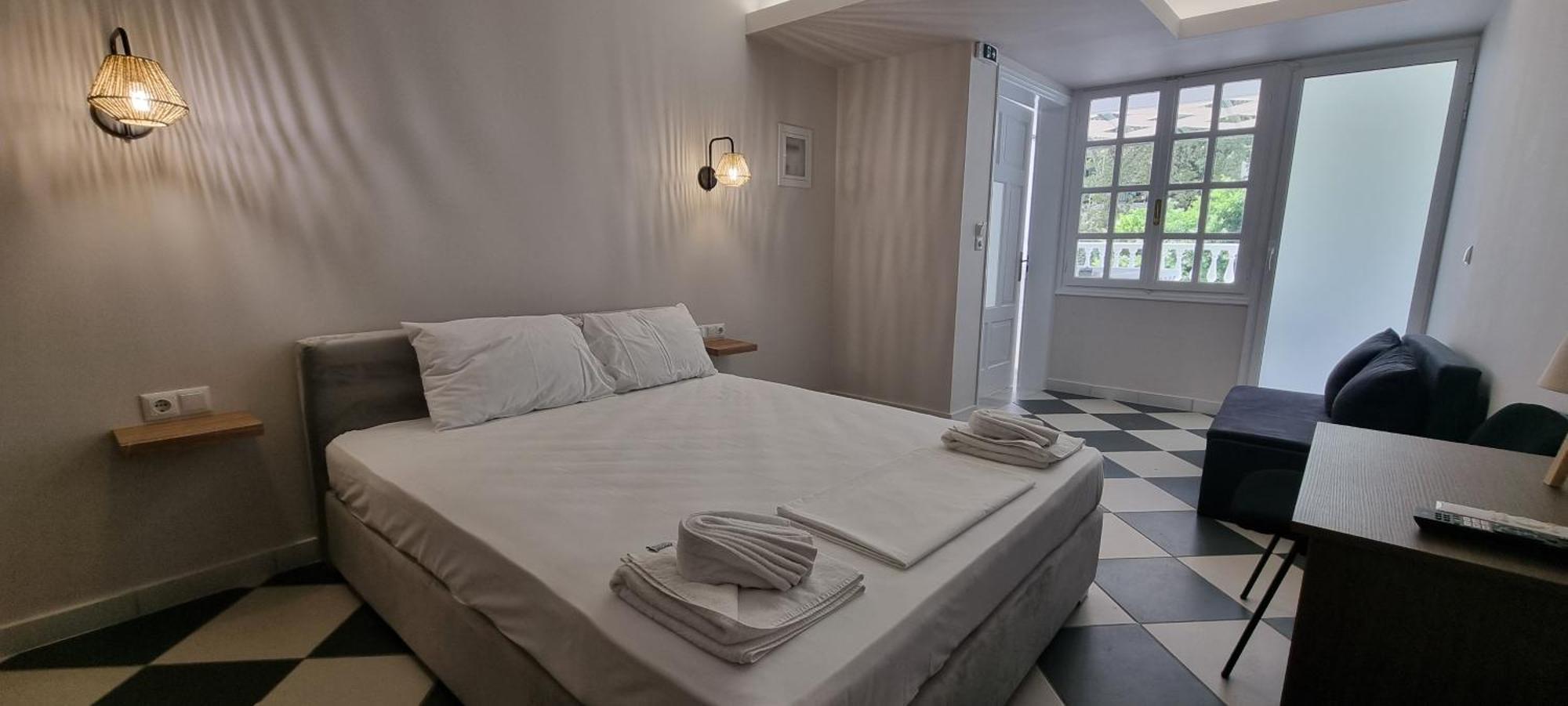 Casa Tua Appartement Kalamáta Buitenkant foto