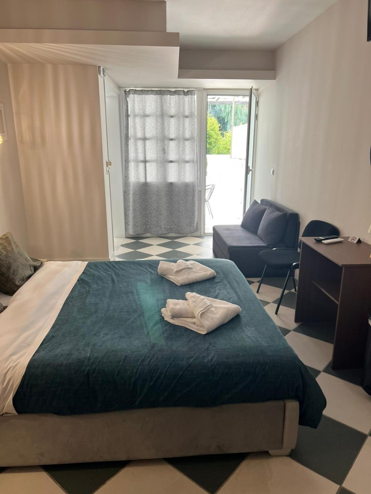 Casa Tua Appartement Kalamáta Buitenkant foto